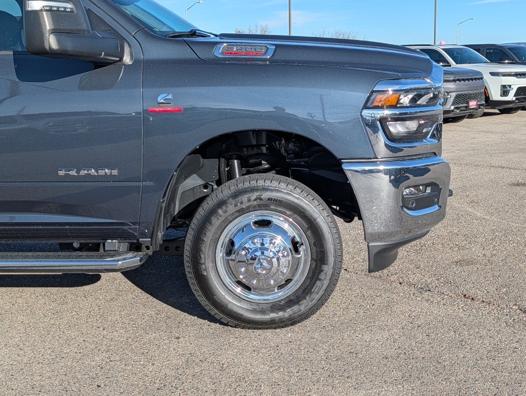 2027 RAM 3500 RAM 3500 BIG HORN CREW CAB 4X4 8' BOX