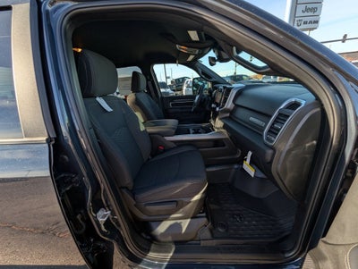 2027 RAM 3500 RAM 3500 BIG HORN CREW CAB 4X4 8' BOX