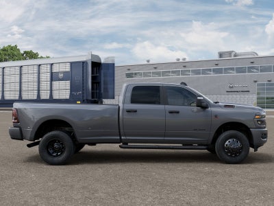 2027 RAM 3500 3500 BIG HORN CREW CAB 4X4 8' BOX
