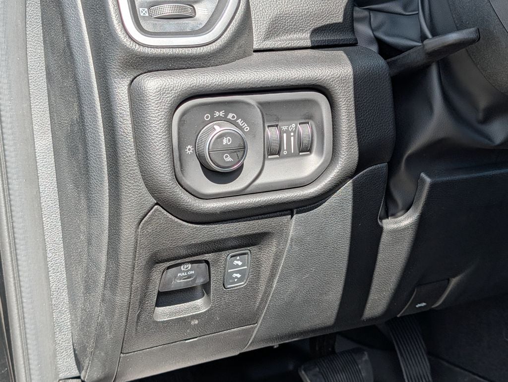 2026 RAM 1500 Big Horn/Lone Star Night Edition