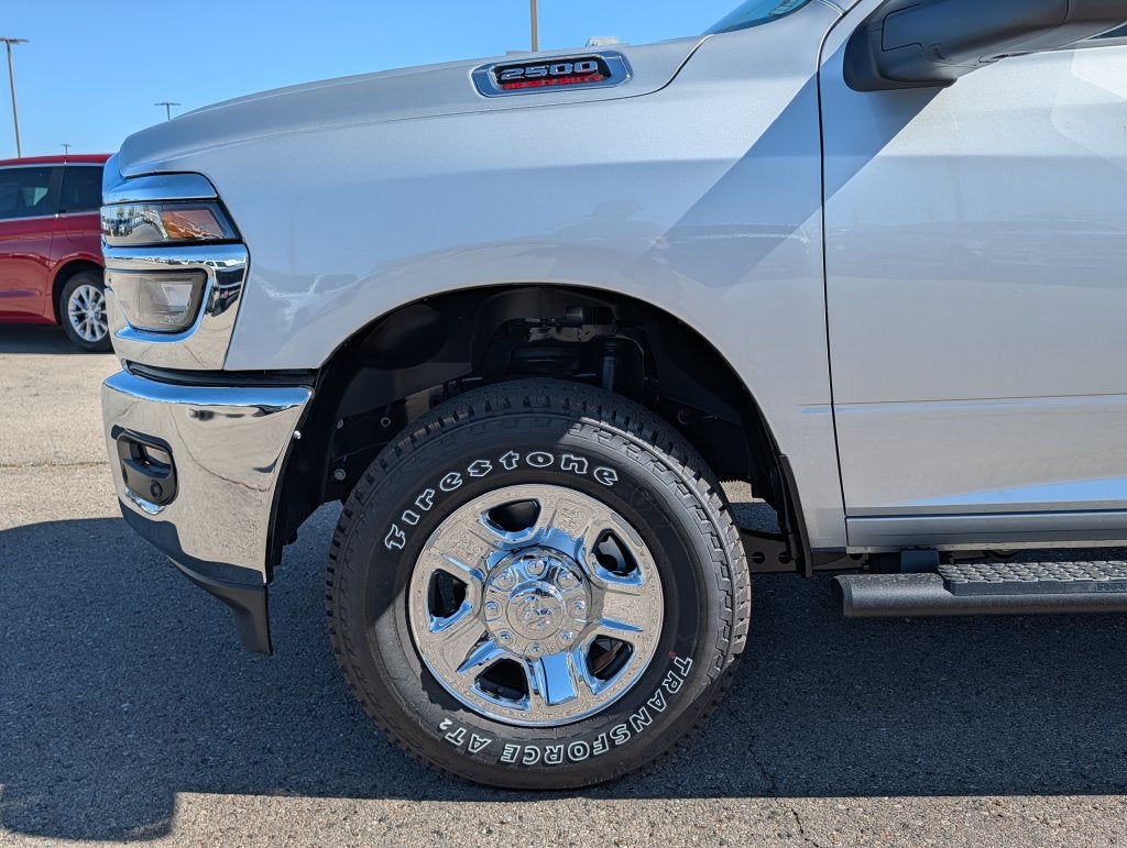 2026 RAM 2500 2500 TRADESMAN CREW CAB 4X4 6'4' BOX
