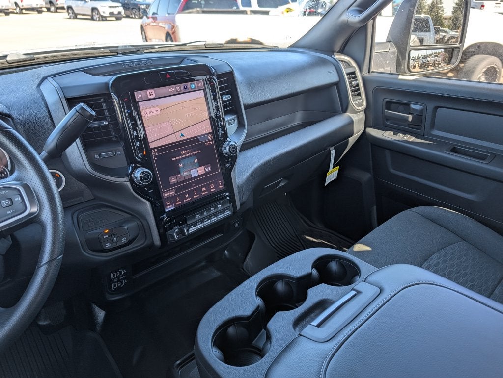 2026 RAM 2500 2500 TRADESMAN CREW CAB 4X4 6'4' BOX