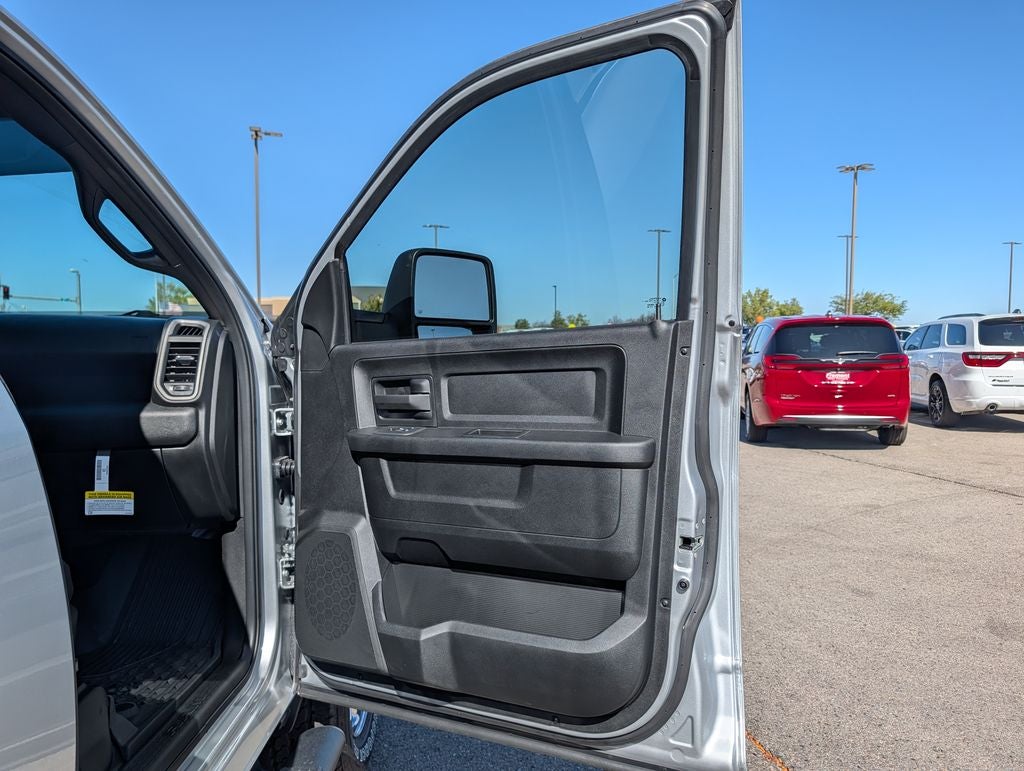 2026 RAM 2500 2500 TRADESMAN CREW CAB 4X4 6'4' BOX