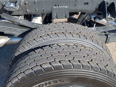 2027 RAM 5500 5500 TRADESMAN CHASSIS CREW CAB 4X4 84' CA