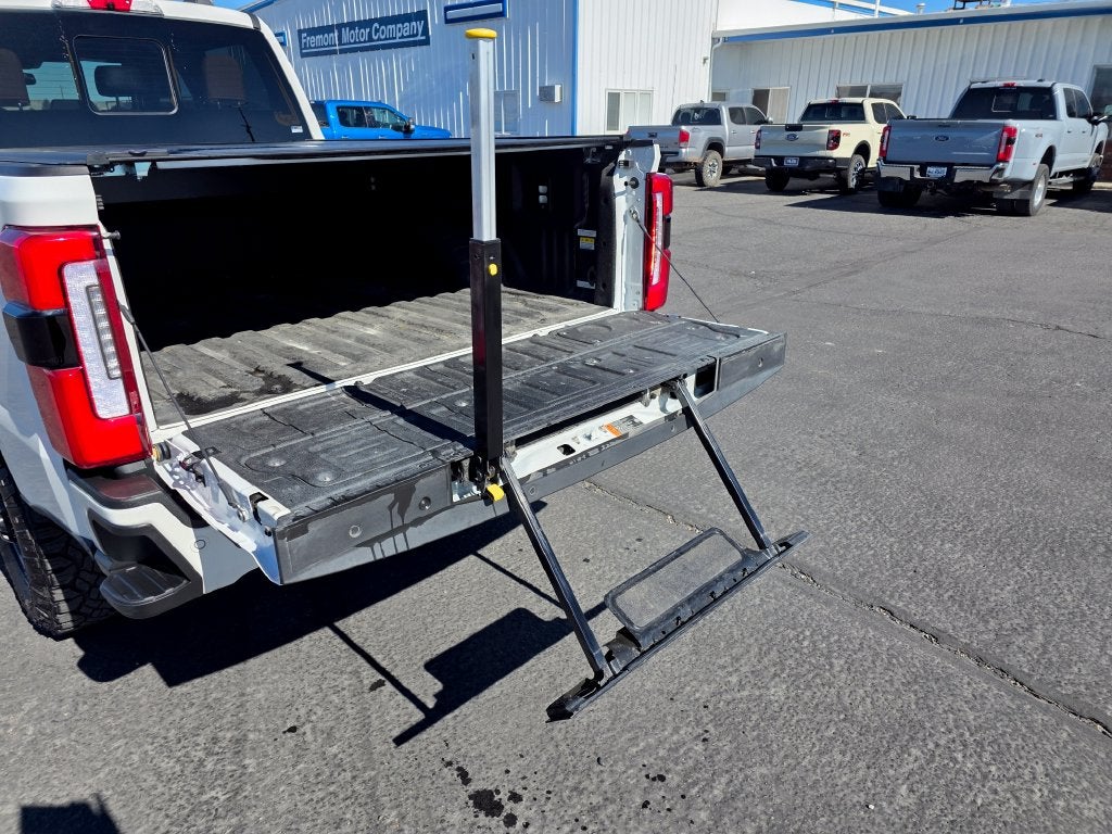 2024 Ford F-350SD Platinum