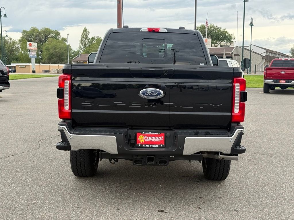 2026 Ford F-350SD Lariat