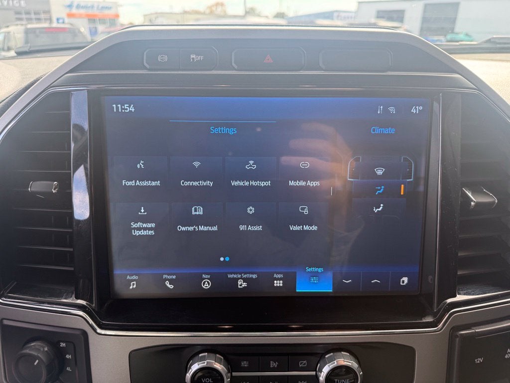 2022 Ford F-350SD Lariat