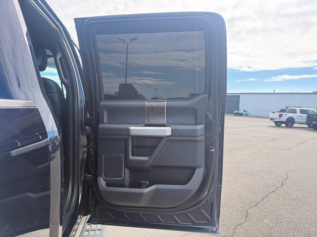 2022 Ford F-350SD Lariat