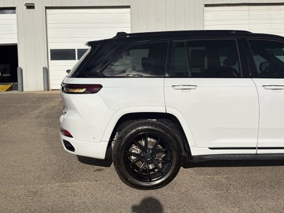 2023 Jeep Grand Cherokee Summit Reserve
