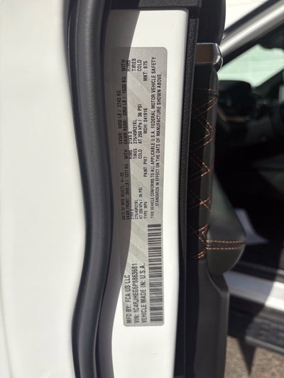2023 Jeep Grand Cherokee Summit Reserve