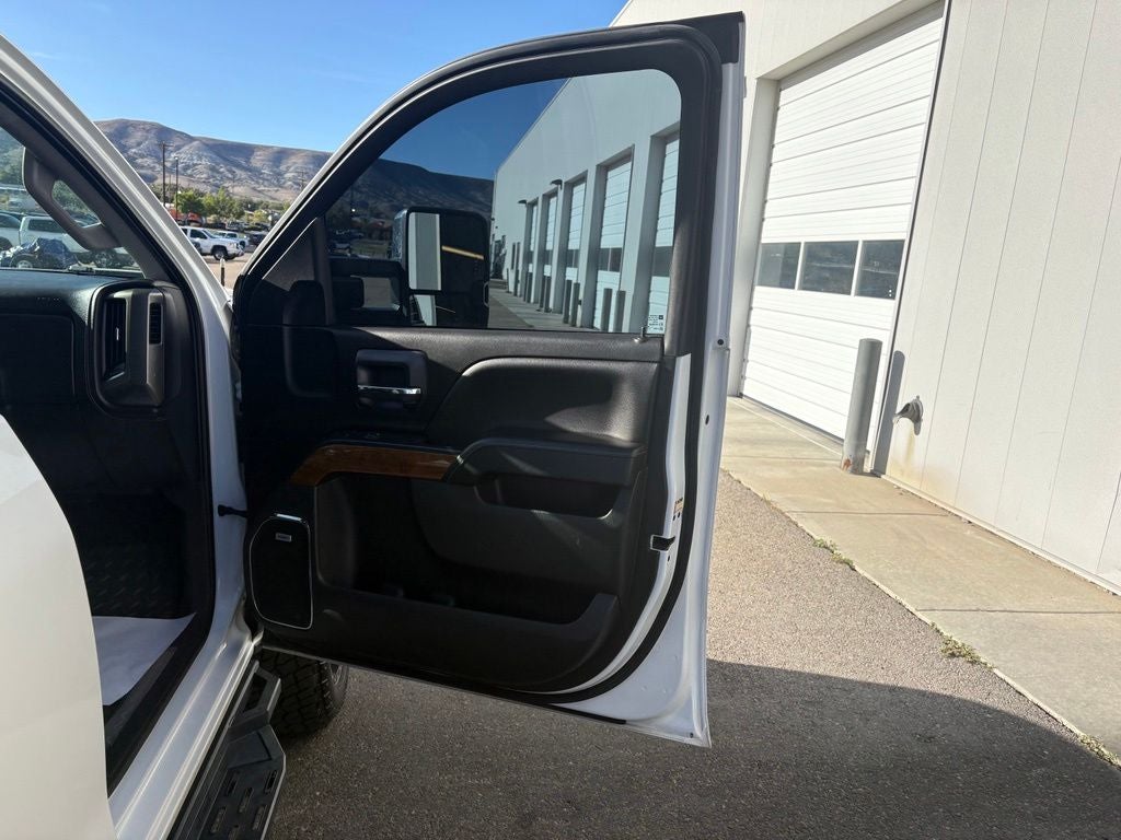 2018 Chevrolet Silverado 1500 High Country