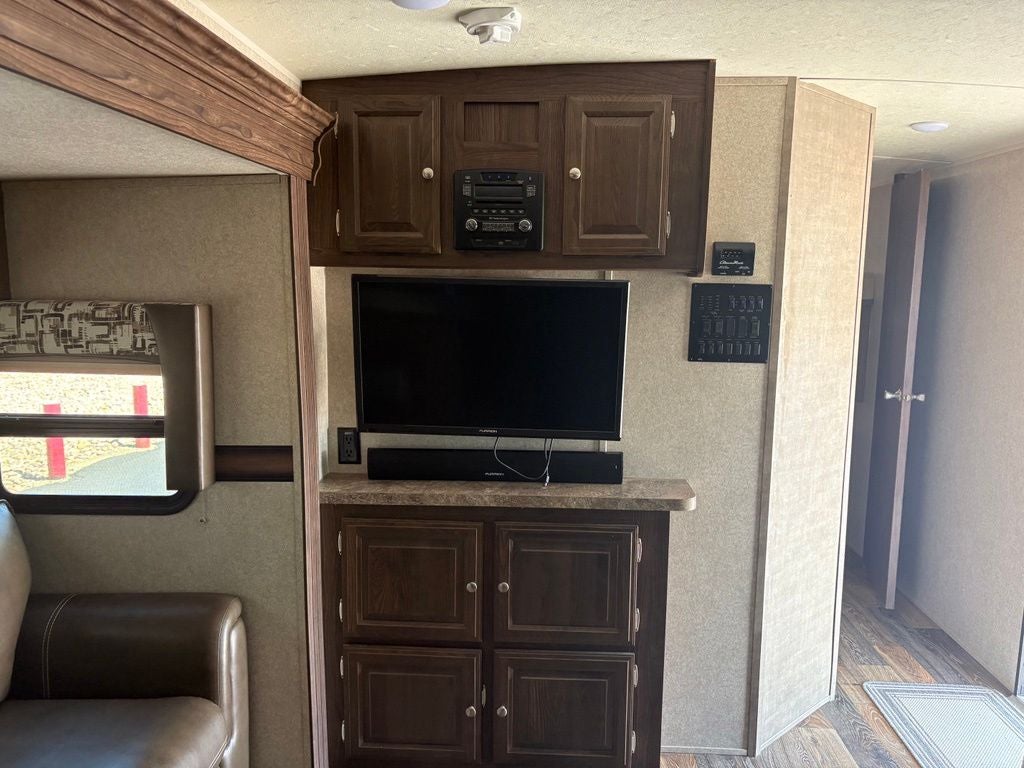 2017 Forest RIver Rockwood 2902WS