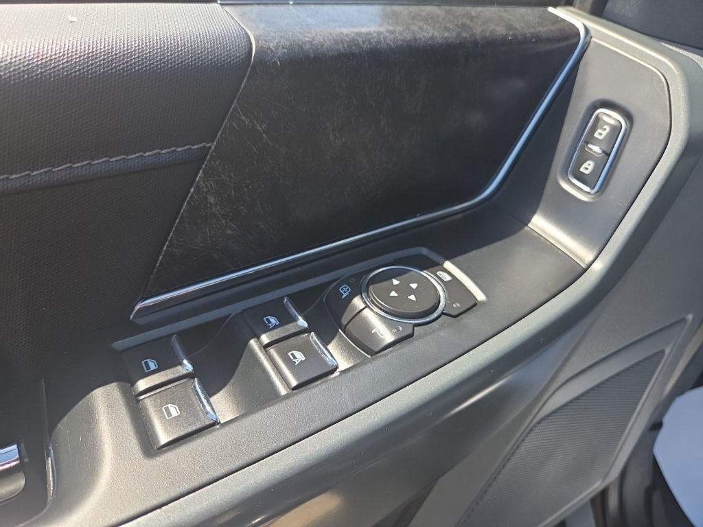 2022 Ford F-150 Base