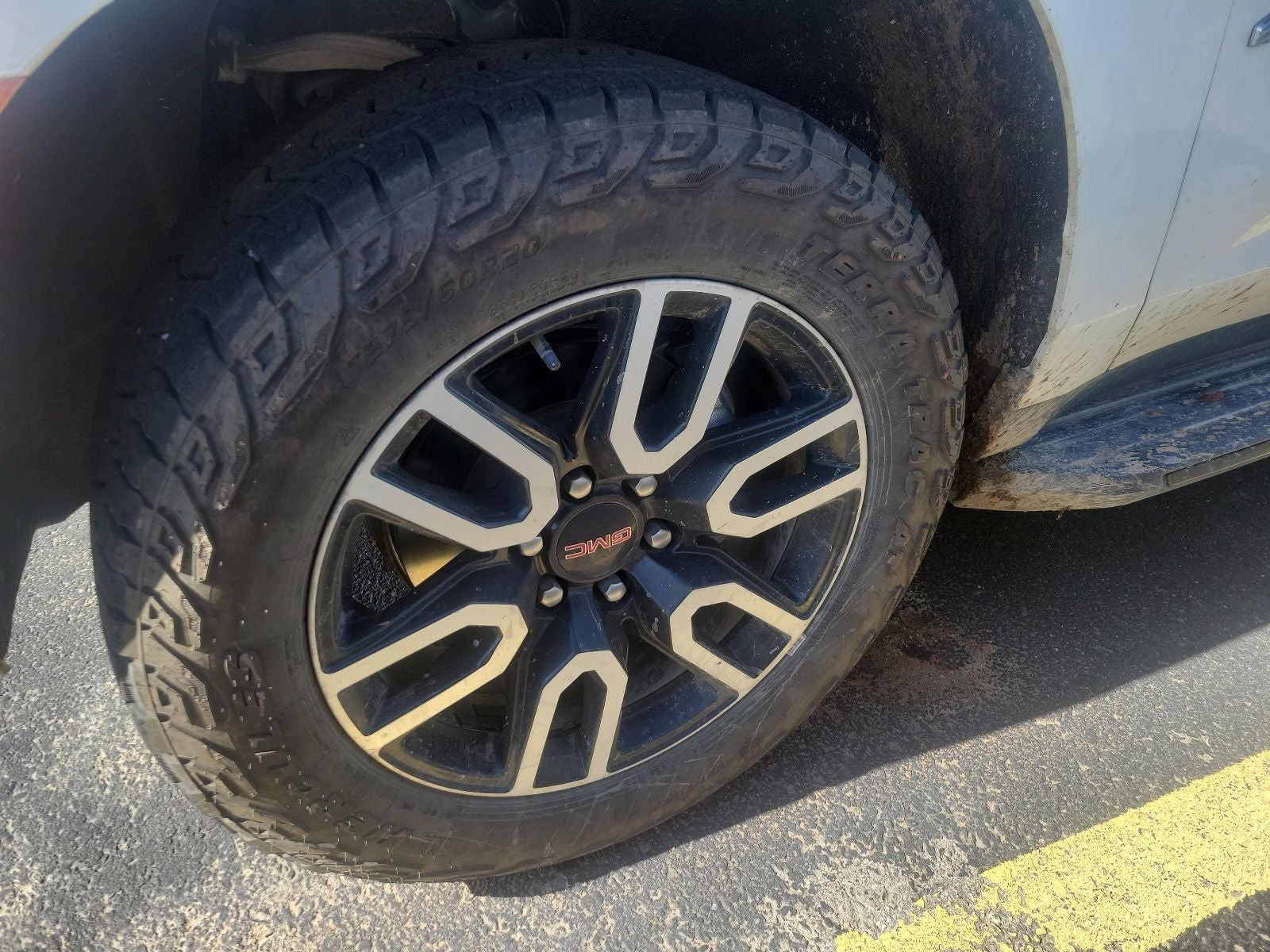 2024 GMC Yukon AT4