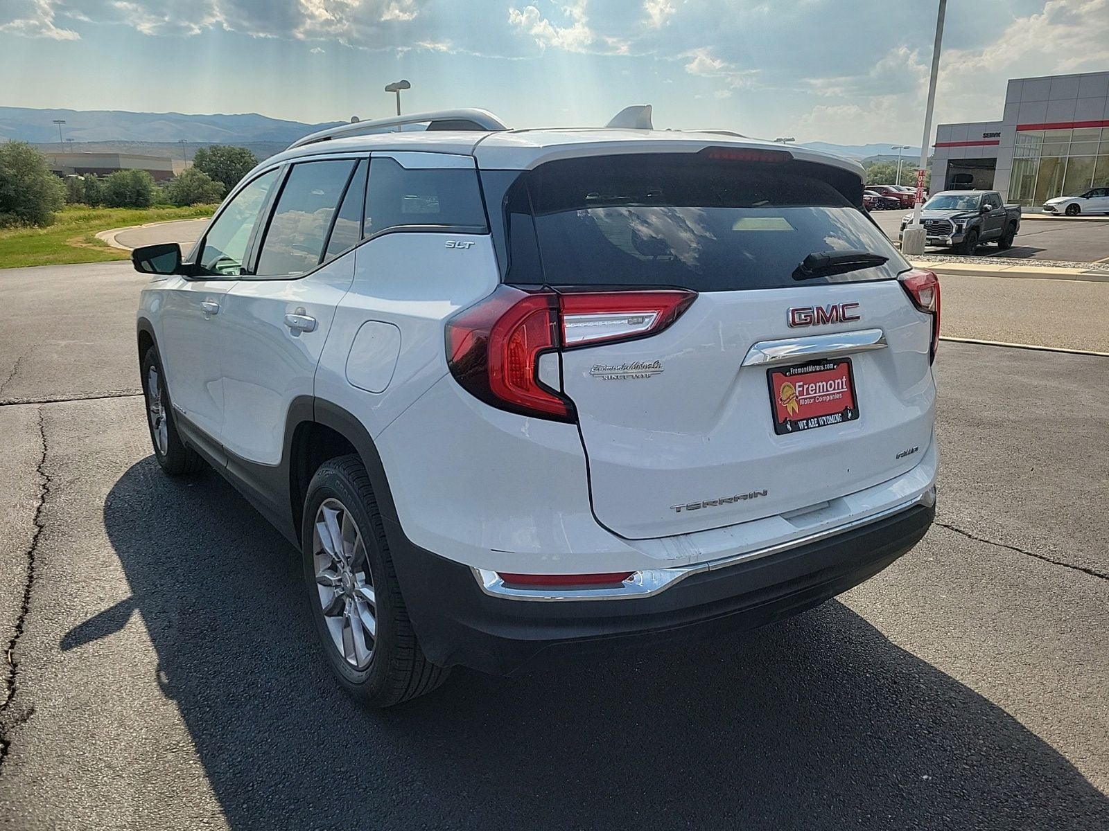 2024 GMC Terrain SLT