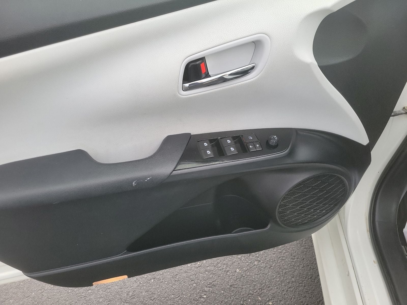 2017 Toyota Prius Two