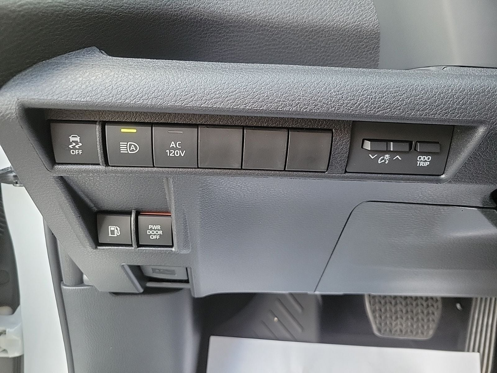 2026 Toyota Sienna Base