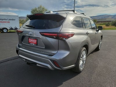 2026 Toyota Highlander Base