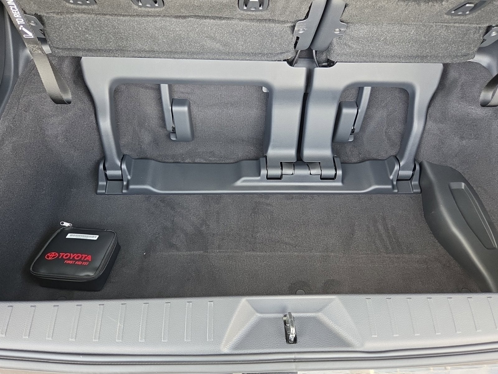 2026 Toyota Sienna Limited 7 Passenger