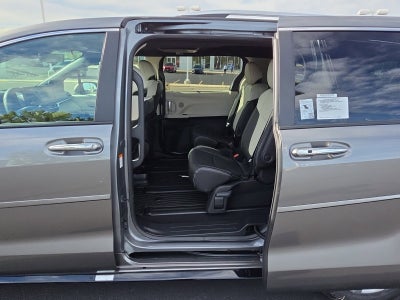 2026 Toyota Sienna Limited 7 Passenger