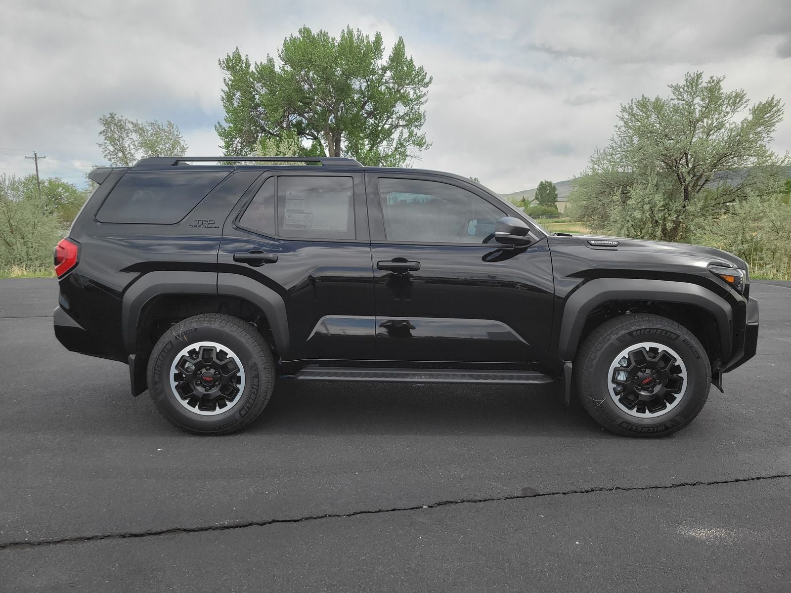 2026 Toyota 4Runner i-FORCE MAX Hybrid TRD Off Road