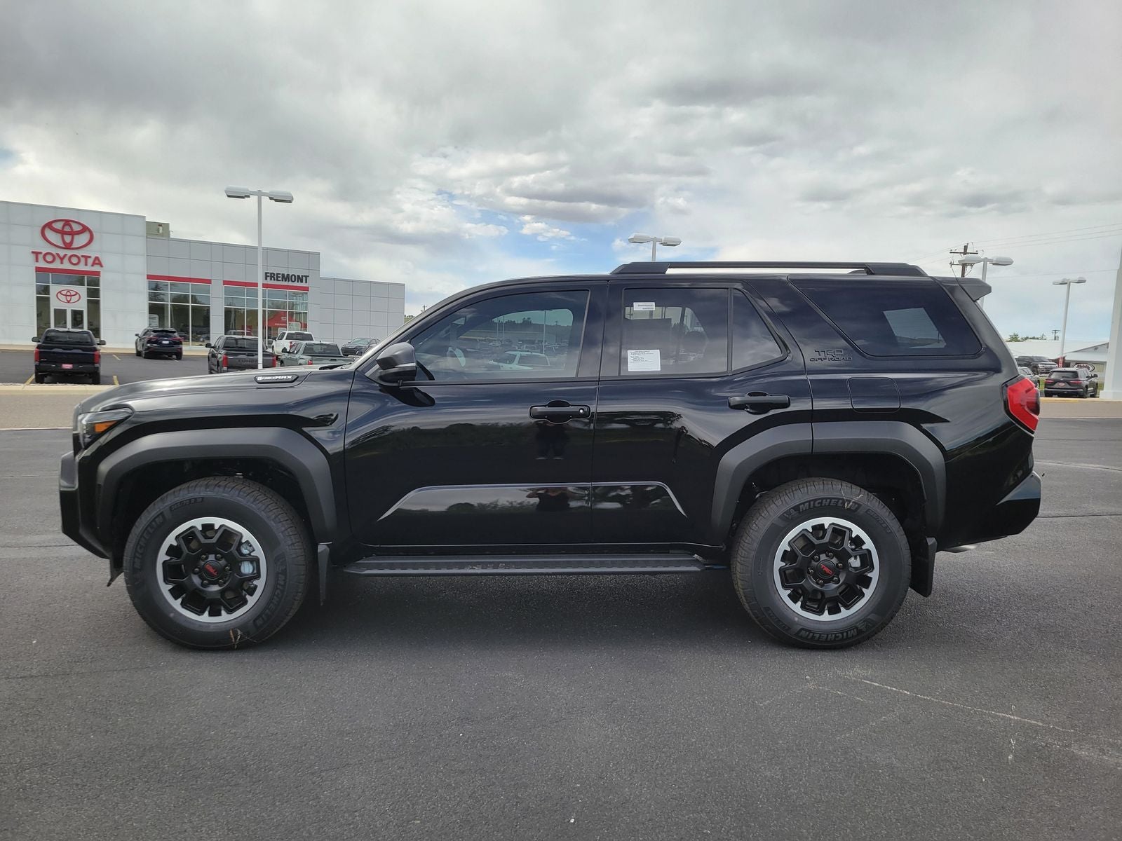2026 Toyota 4Runner i-FORCE MAX Hybrid TRD Off Road