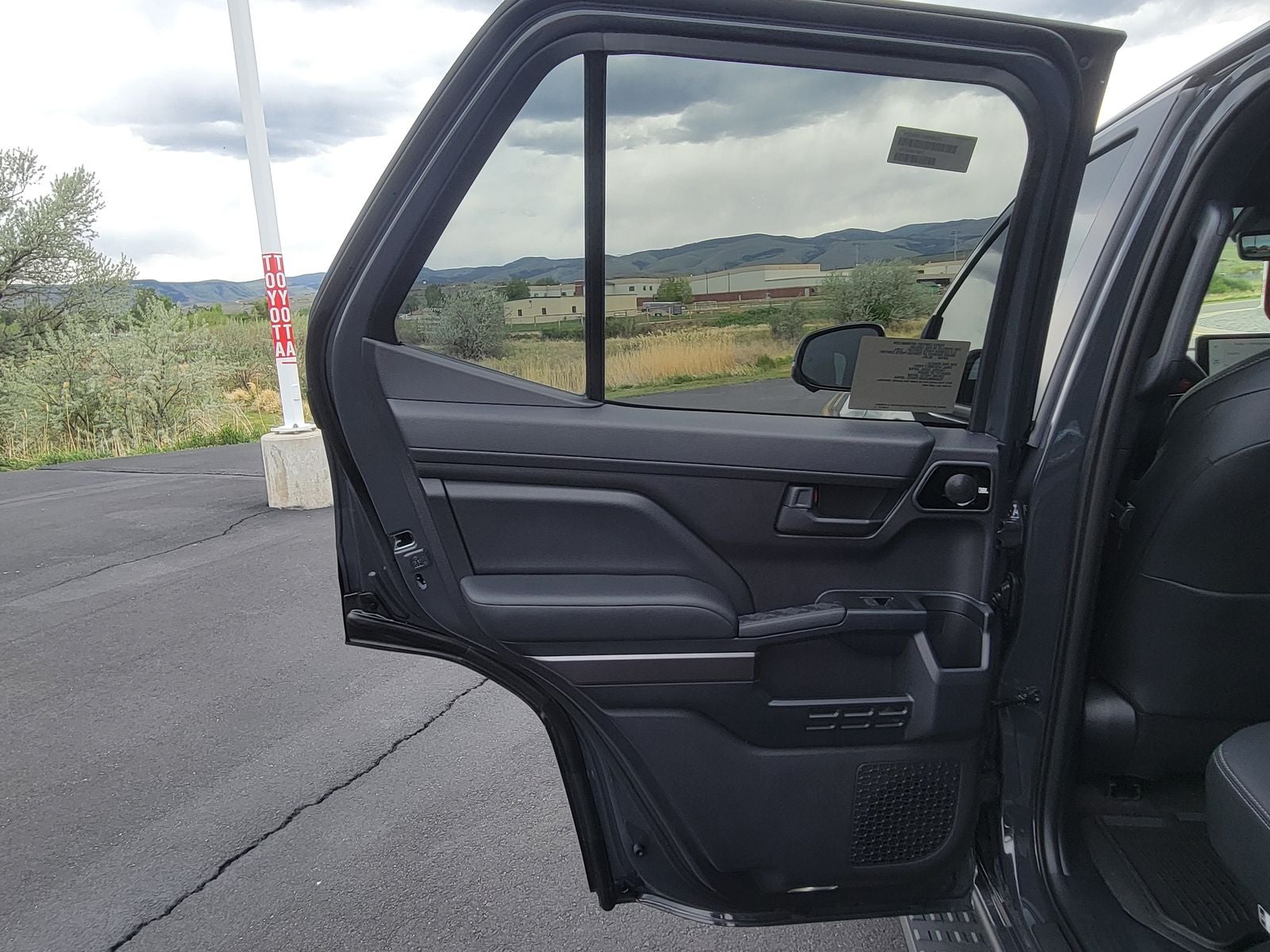 2026 Toyota 4Runner i-FORCE MAX Hybrid Limited