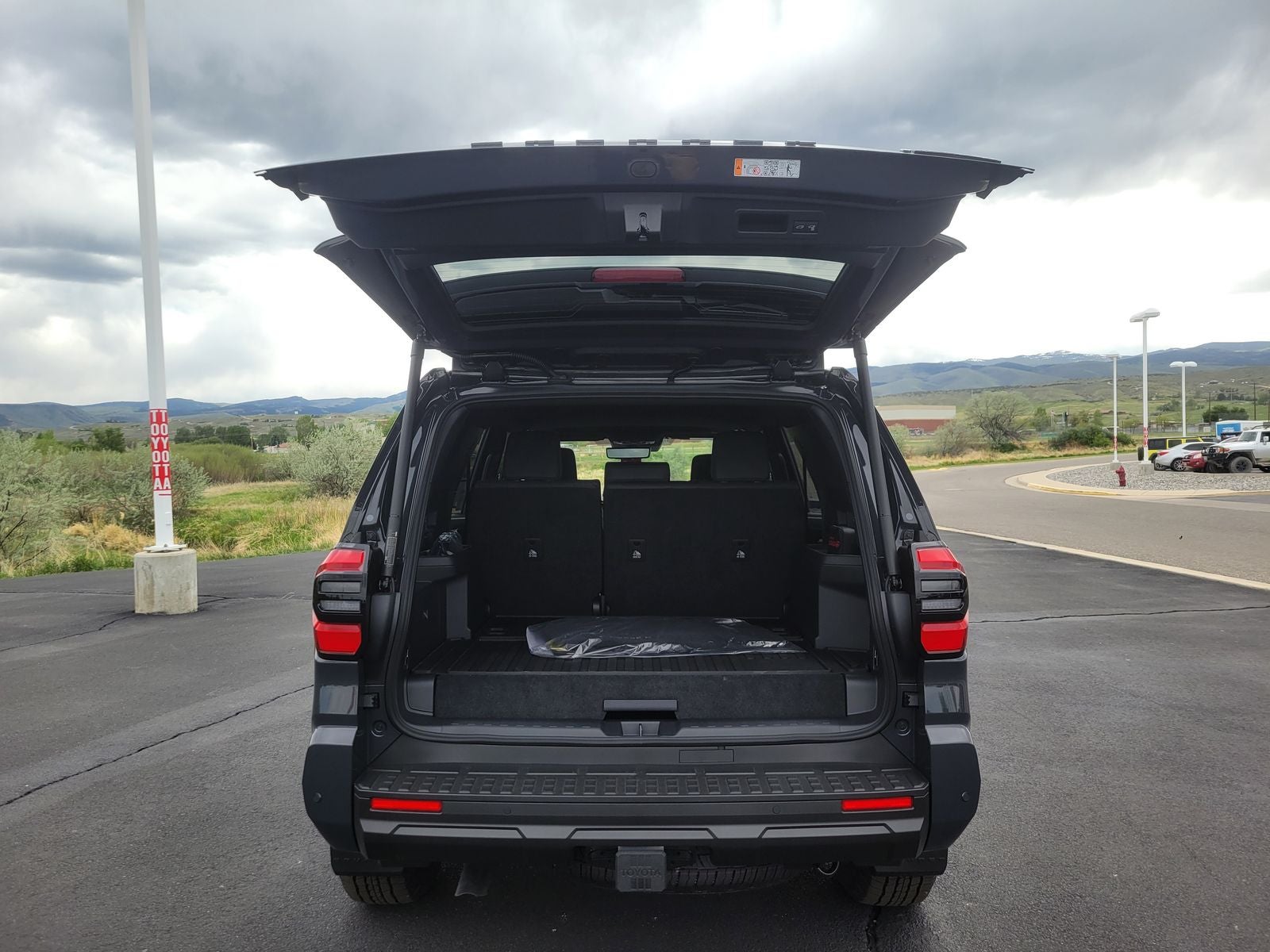 2026 Toyota 4Runner i-FORCE MAX Hybrid Limited