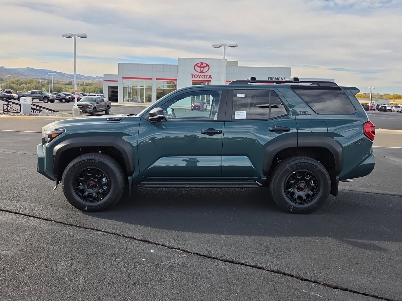 2026 Toyota 4Runner i-FORCE MAX Hybrid TRD Off Road Premium