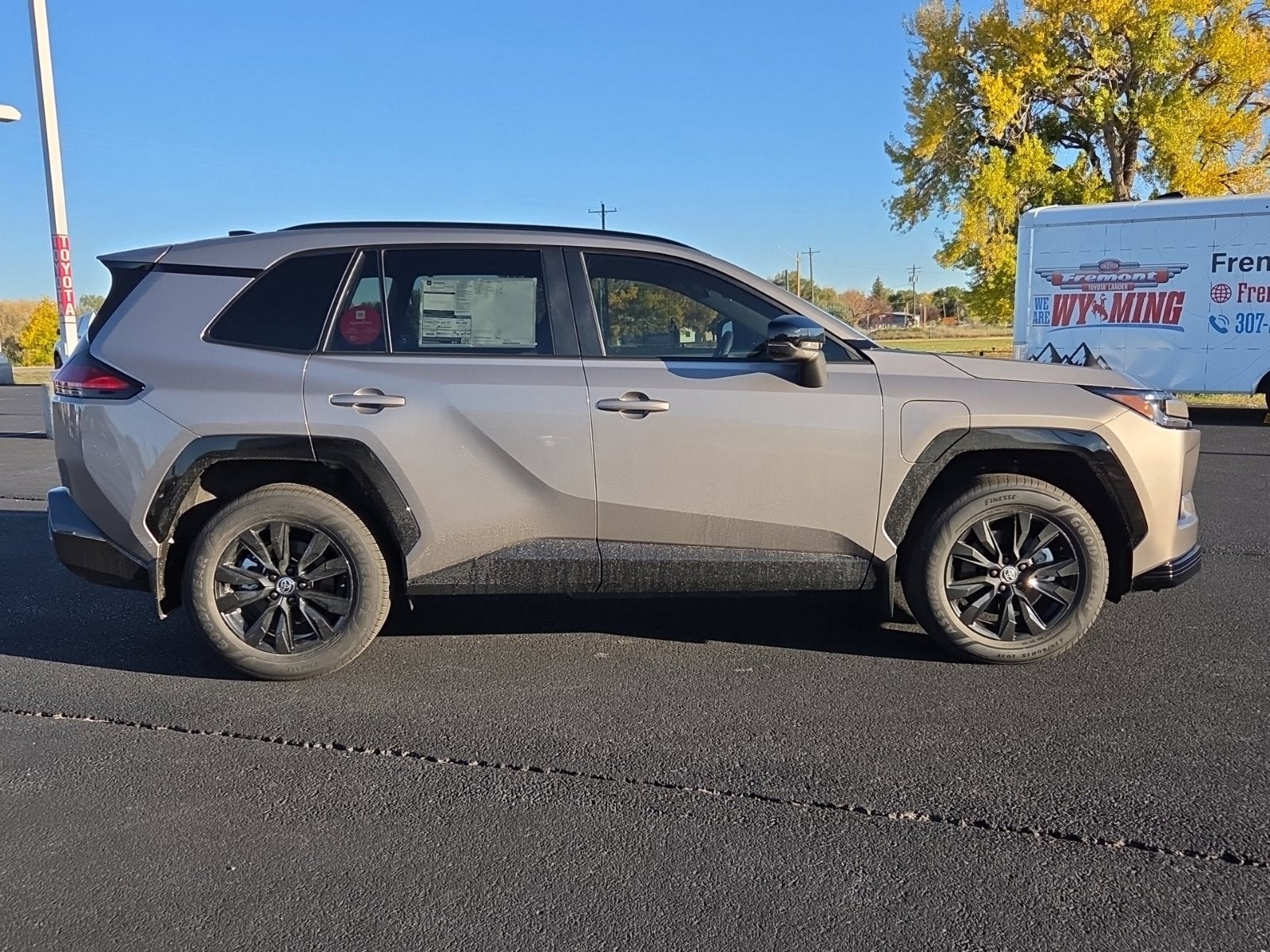 2026 Toyota RAV4 Plug-In Hybrid SE