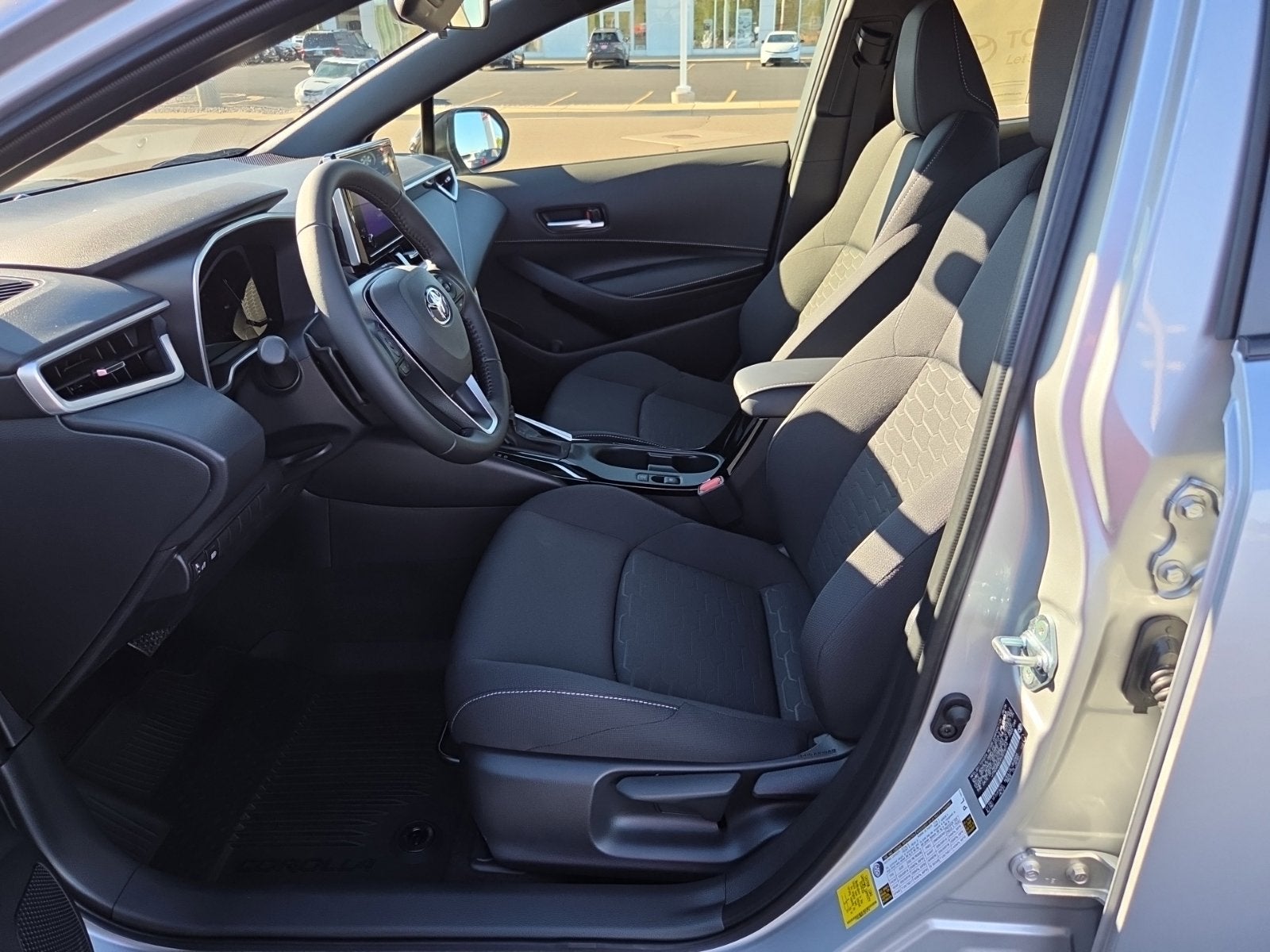 2027 Toyota Corolla Hatchback SE