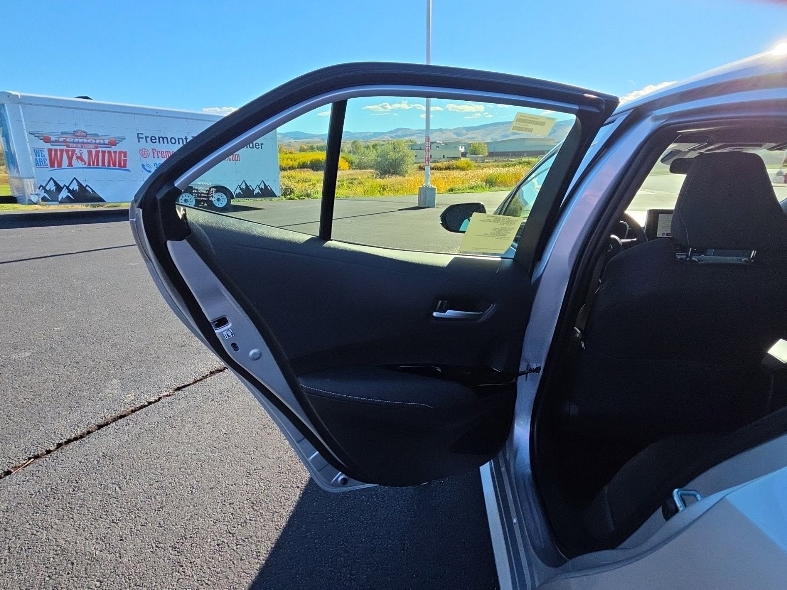 2027 Toyota Corolla Hatchback SE