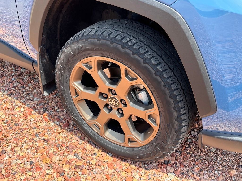 2023 Toyota RAV4 Hybrid Woodland Edition