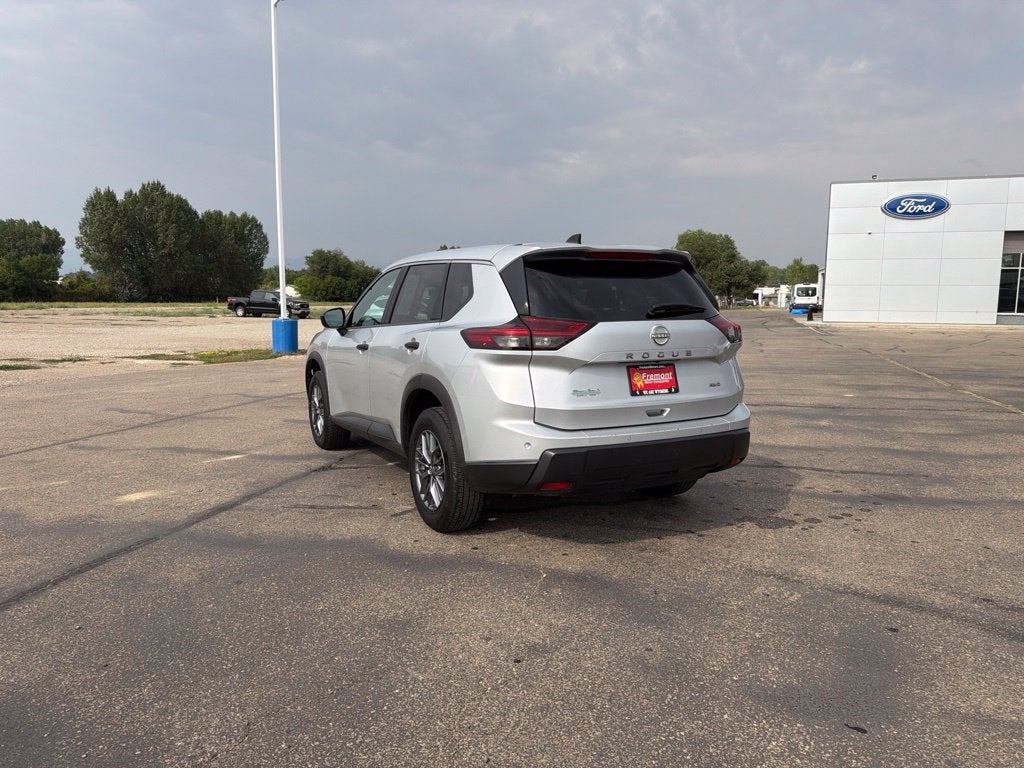 2024 Nissan Rogue S