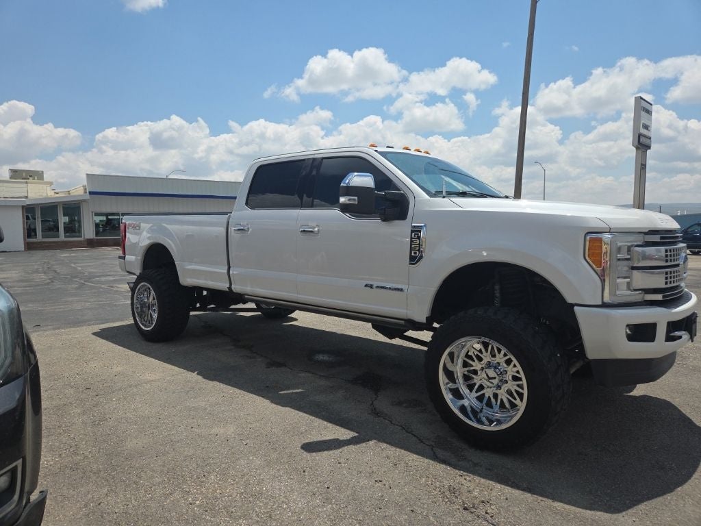 2017 Ford F-350SD Platinum Lifted 4x4