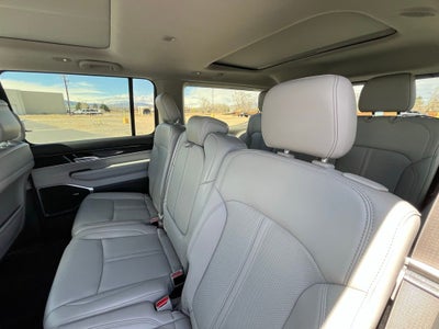 2023 Jeep Wagoneer Base 4x4