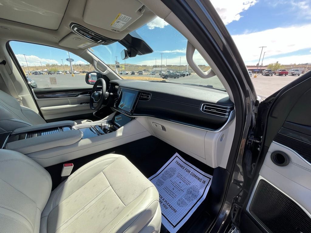 2023 Jeep Wagoneer Base 4x4