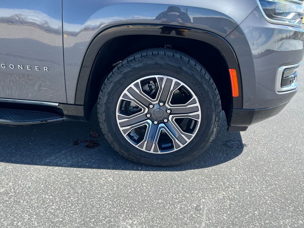 2023 Jeep Wagoneer Base 4x4