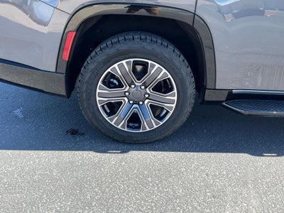2023 Jeep Wagoneer Base 4x4