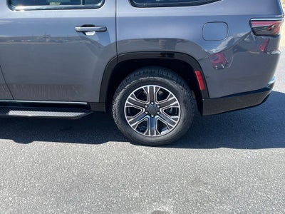 2023 Jeep Wagoneer Base 4x4