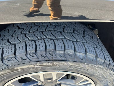 2023 Jeep Wagoneer Base 4x4
