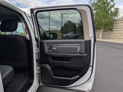 2022 RAM 1500 Classic SLT 4X4