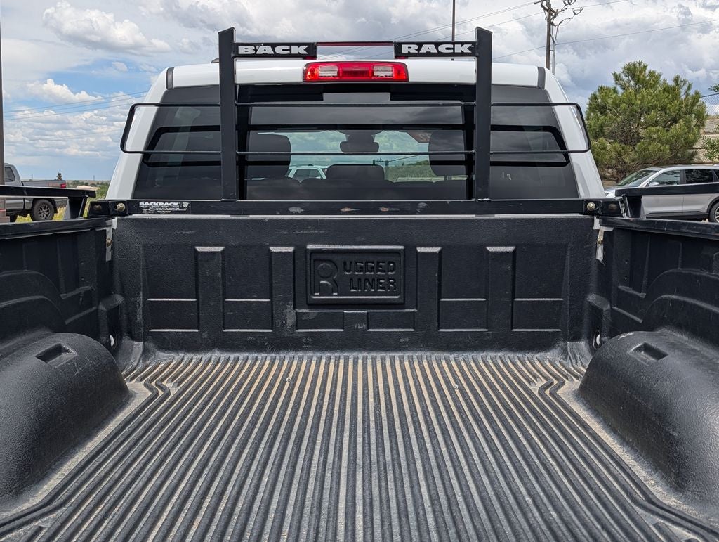 2022 RAM 1500 Classic SLT 4X4