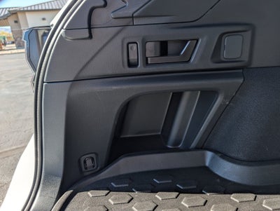 2025 Subaru Outback Premium w/Sunroof