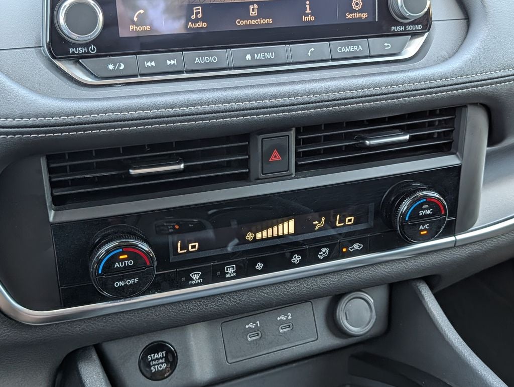 2025 Nissan Rogue SV