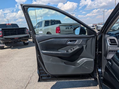 2025 Nissan Rogue SV AWD
