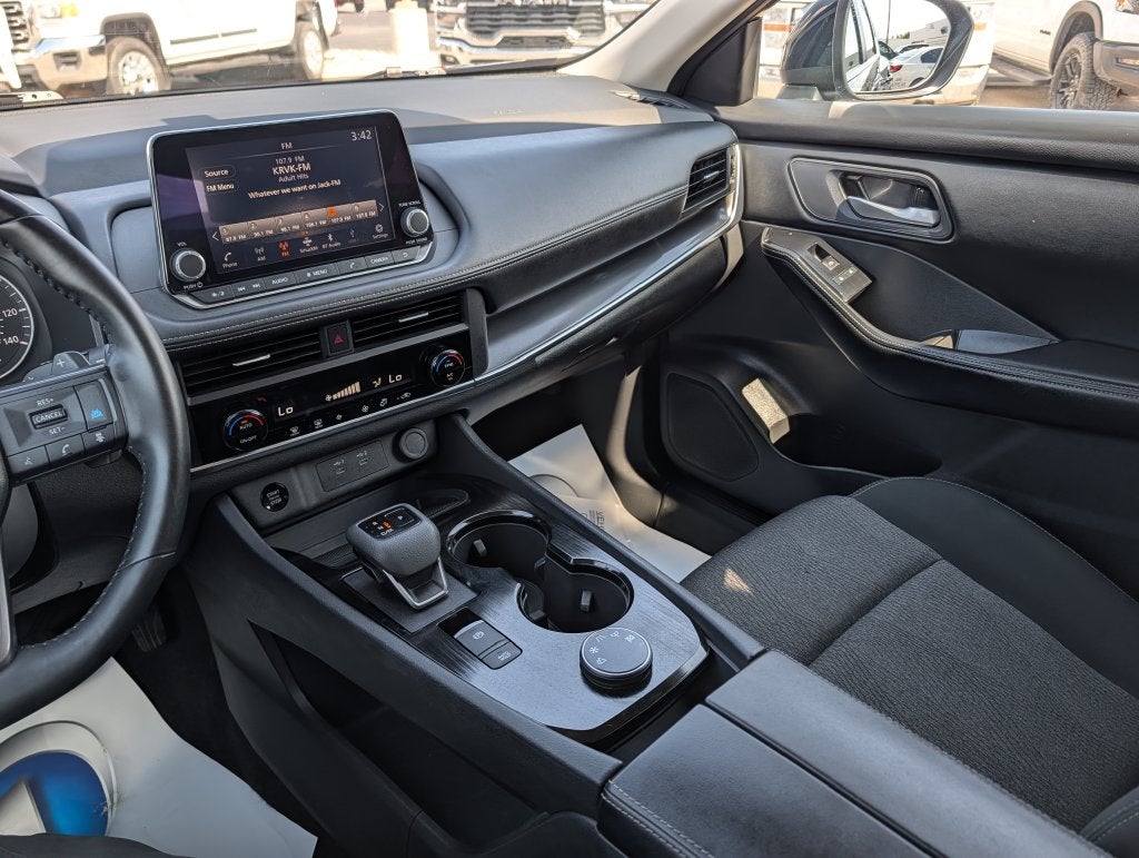 2025 Nissan Rogue SV AWD