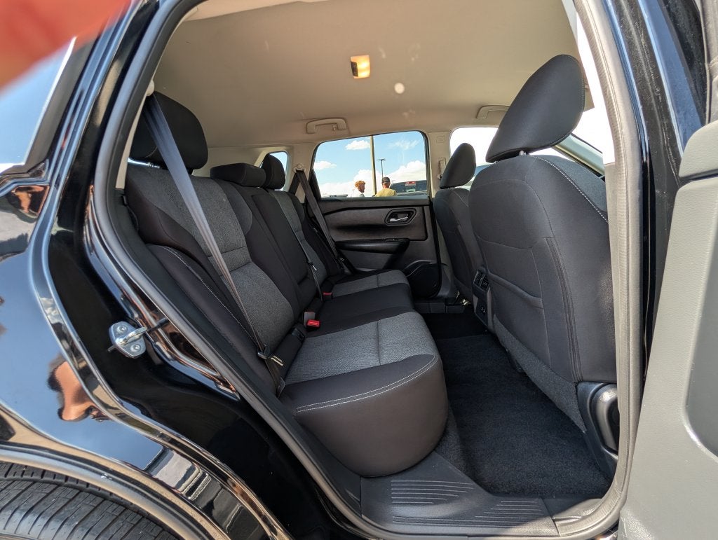 2025 Nissan Rogue SV AWD