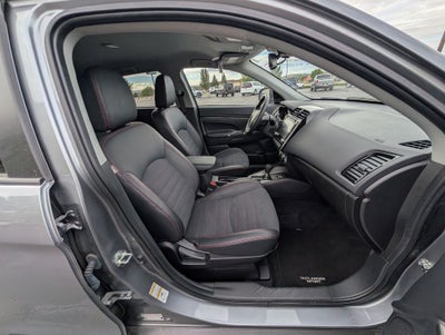 2025 Mitsubishi Outlander Sport Base