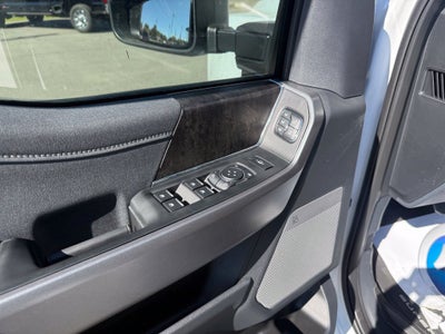 2027 Ford F-350SD Lariat